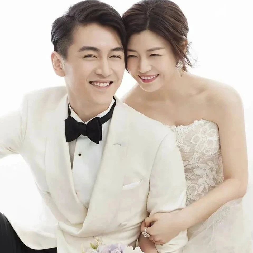知名演员陈晓、陈妍希官宣离婚
